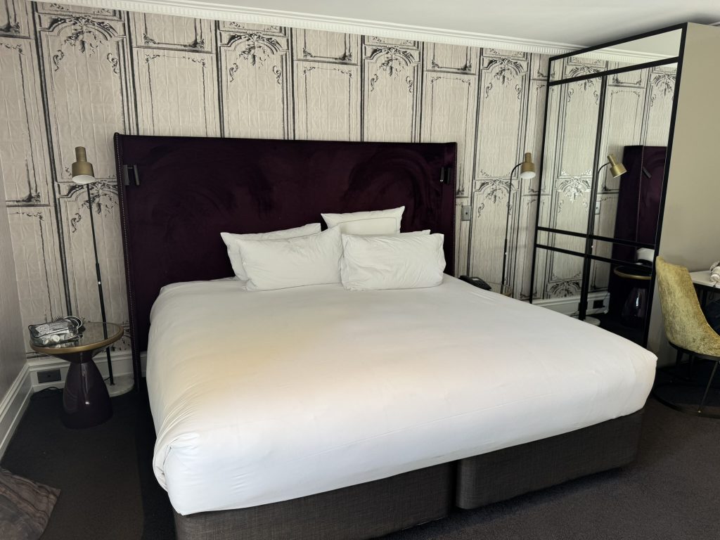 Fable Auckland MGallery Bed in Junior Suite