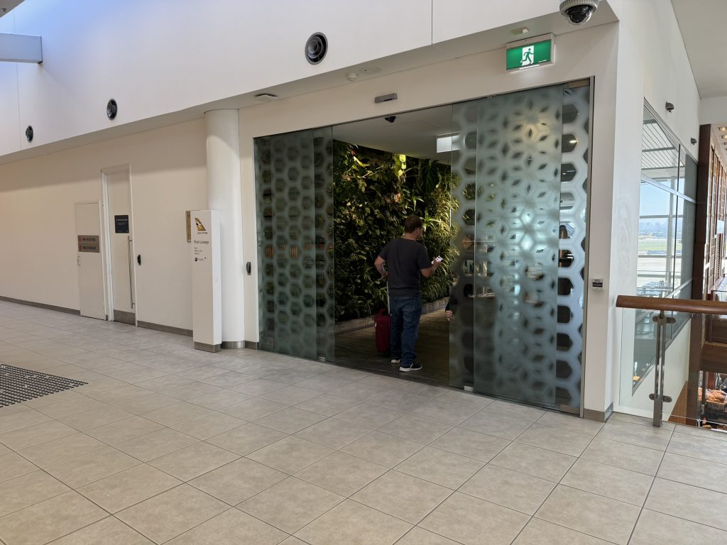 Qantas First Class Lounge Entrance Qantas First Class Lounge Sydney Entrance