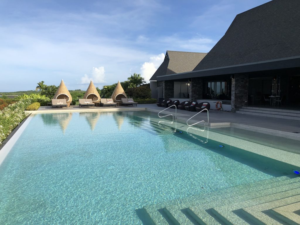 InterContinental Fiji Club Lounge Pool InterContinental Fiji Club Lounge Pool